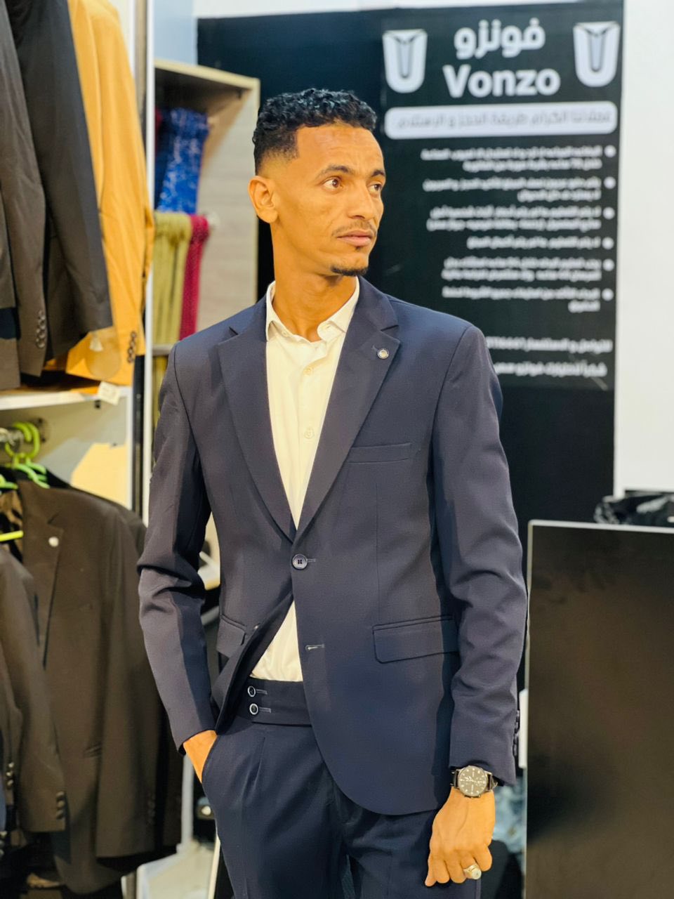 Vonzo Suits featured product